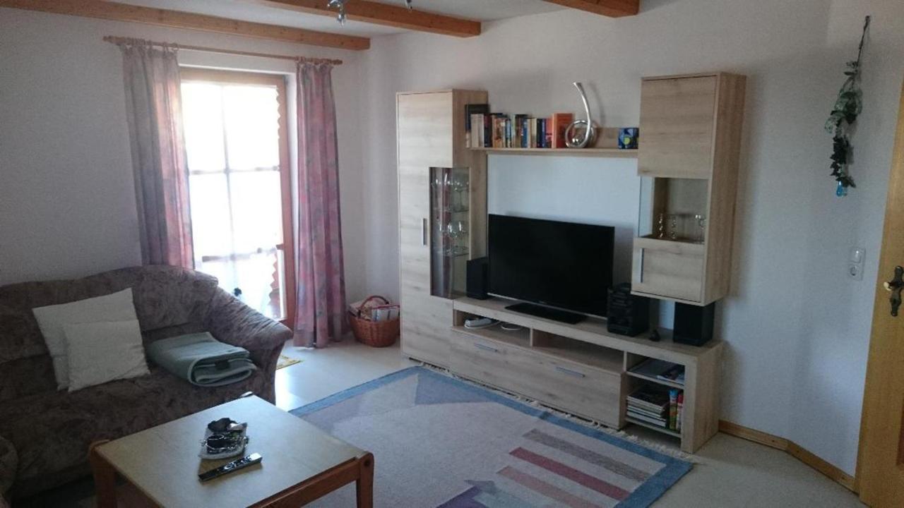 Ferienwohnung Piller Hohenau エクステリア 写真
